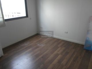 Casa adosada en venta de 3 habitaciones en Thung Khru, Bangkok