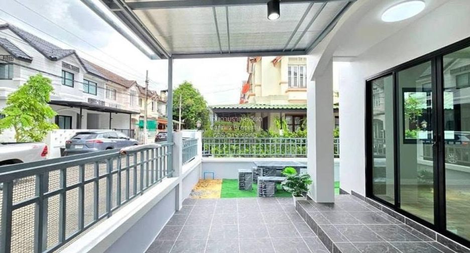 À vendre 3 chambres maison de ville à Bang Bua Thong, Nonthaburi
