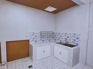 À vendre 3 chambres maison de ville à Bang Bua Thong, Nonthaburi