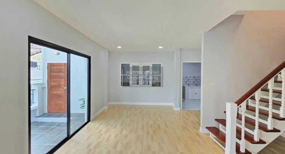 À vendre 3 chambres maison de ville à Bang Bua Thong, Nonthaburi