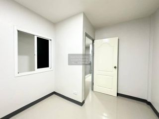 出售 3 卧室 联排别墅 在 Sai Noi, Nonthaburi