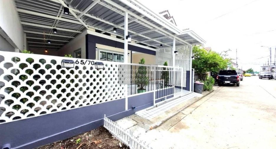Reihenhaus zum Kauf mit 3 Zimmer in Bang Yai, Nonthaburi