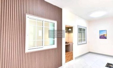 Reihenhaus zum Kauf mit 3 Zimmer in Bang Yai, Nonthaburi