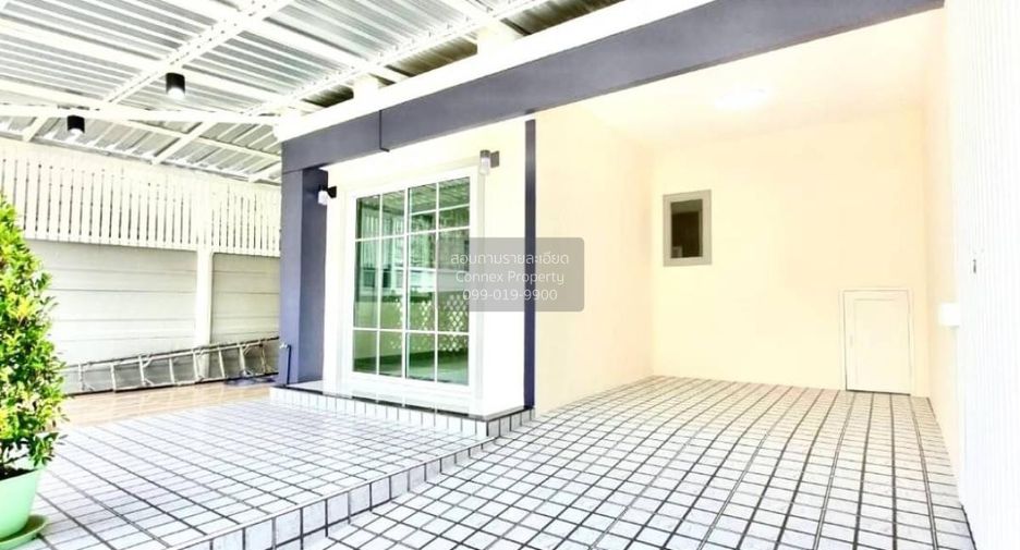 Reihenhaus zum Kauf mit 3 Zimmer in Bang Yai, Nonthaburi