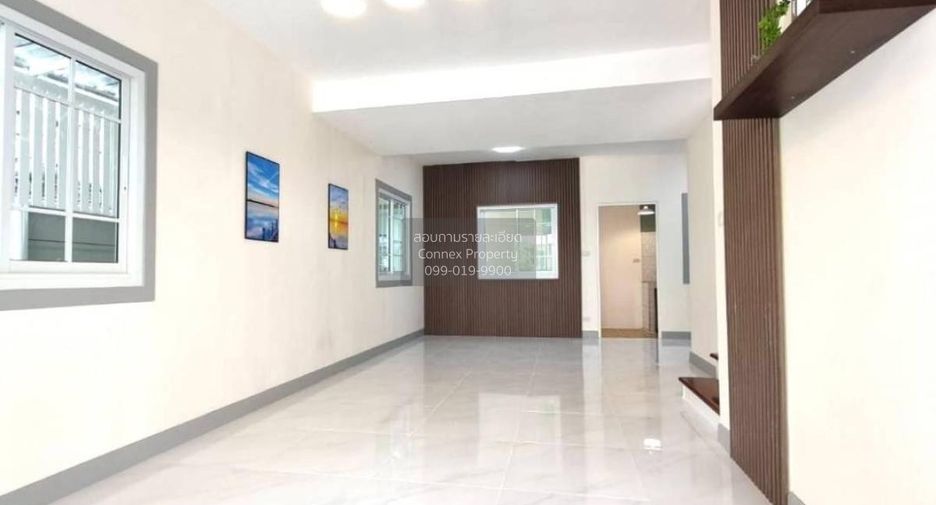 Reihenhaus zum Kauf mit 3 Zimmer in Bang Yai, Nonthaburi
