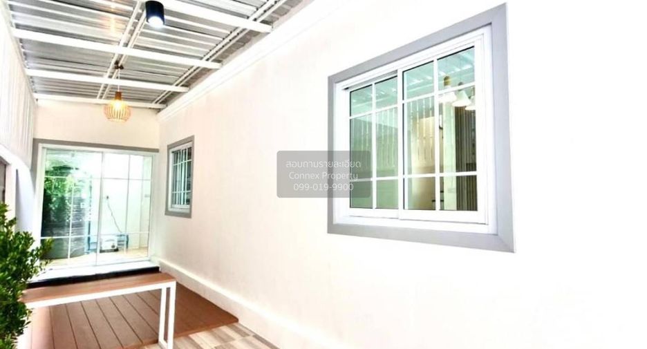 Reihenhaus zum Kauf mit 3 Zimmer in Bang Yai, Nonthaburi