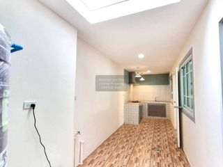 Reihenhaus zum Kauf mit 3 Zimmer in Bang Yai, Nonthaburi