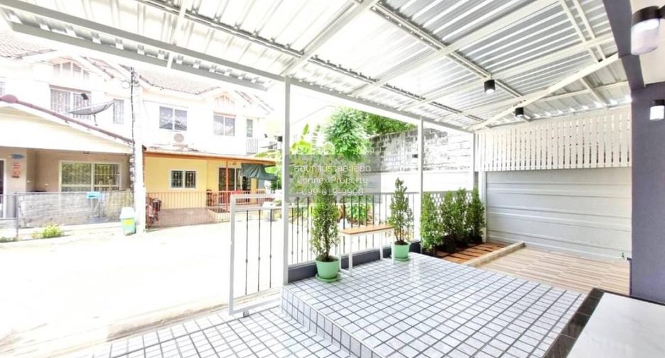 Reihenhaus zum Kauf mit 3 Zimmer in Bang Yai, Nonthaburi