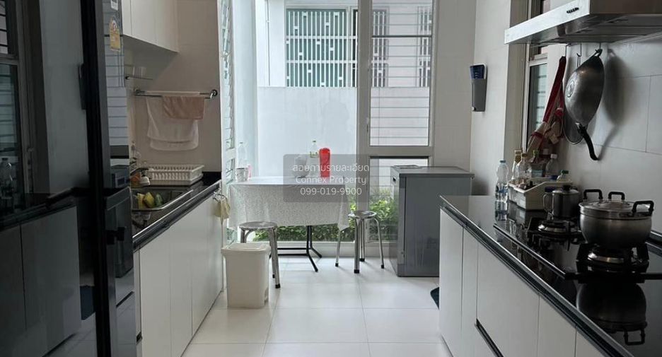 For sale 4 bedrooms house in Bueng Kum, Bangkok