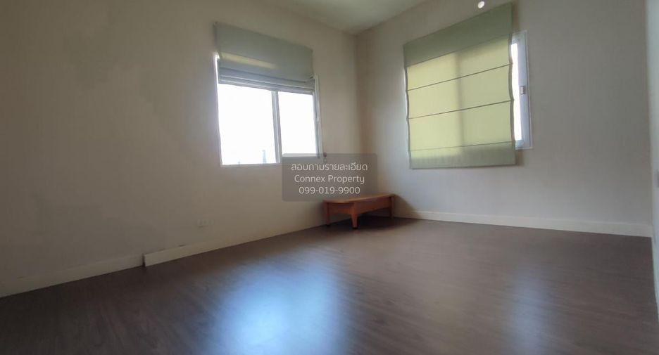 À vendre 3 chambres maison à Bang Khun Thian, Bangkok