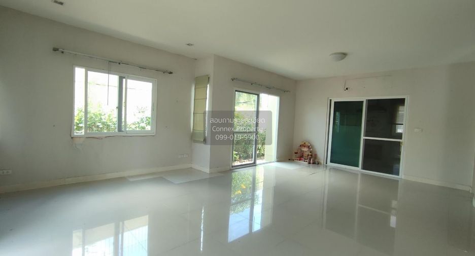À vendre 3 chambres maison à Bang Khun Thian, Bangkok