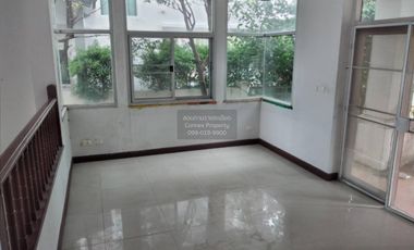 À vendre 3 chambres maison à Thung Khru, Bangkok