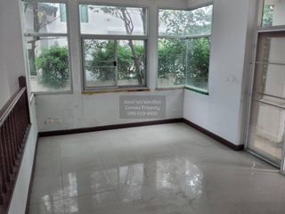 À vendre 3 chambres maison à Thung Khru, Bangkok