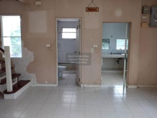 À vendre 3 chambres maison à Lat Krabang, Bangkok