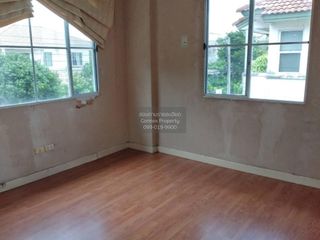 À vendre 3 chambres maison à Lat Krabang, Bangkok