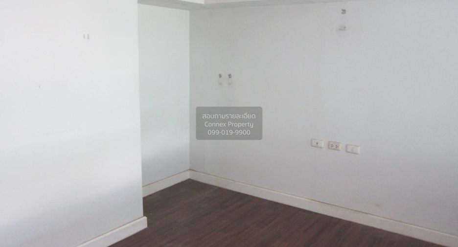 Gewerbefläche zum Kauf mit 3 Zimmer in Rat Burana, Bangkok