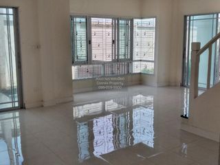 For sale 3 ベッドルーム house in Mueang Pathum Thani, Pathum Thani