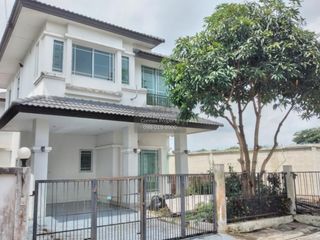 For sale 3 ベッドルーム house in Mueang Pathum Thani, Pathum Thani