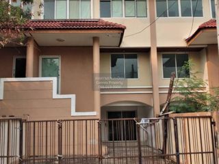 出售 3 卧室 联排别墅 在 Suan Luang, 曼谷
