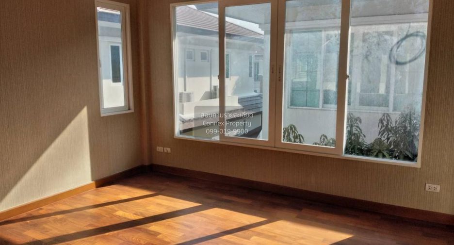 For sale 4 ベッドルーム house in Chom Thong, Bangkok