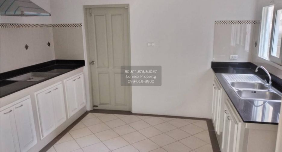 For sale 4 ベッドルーム house in Chom Thong, Bangkok