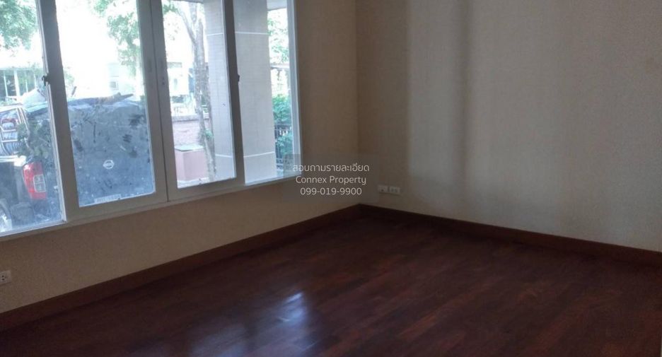 For sale 4 ベッドルーム house in Chom Thong, Bangkok