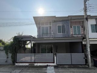 出售 3 卧室 联排别墅 在 Sai Mai, 曼谷
