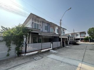 出售 3 卧室 联排别墅 在 Sai Mai, 曼谷