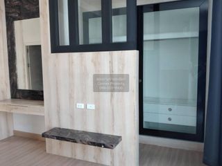 Casa adosada en venta de 3 habitaciones en Khan Na Yao, Bangkok