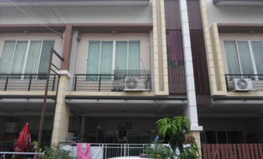 出售 3 卧室 联排别墅 在 Bang Khen, 曼谷