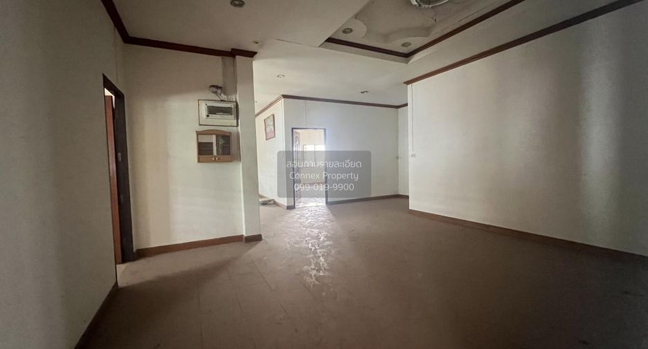 Haus zum Kauf mit 2 Zimmer in Mueang Phitsanulok, Phitsanulok