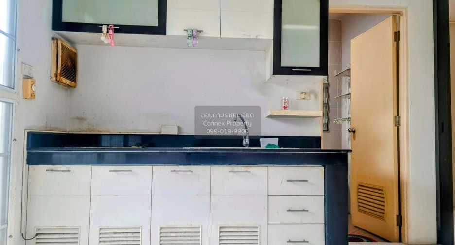 For sale 2 bedrooms townhouse in Bang Phli, Samut Prakan