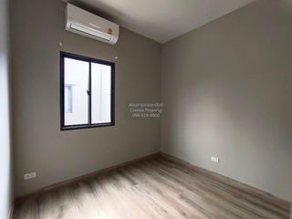 出售 2 卧室 联排别墅 在 Nong Khaem, 曼谷