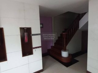 For sale 3 ベッドルーム house in Khlong Toei, Bangkok