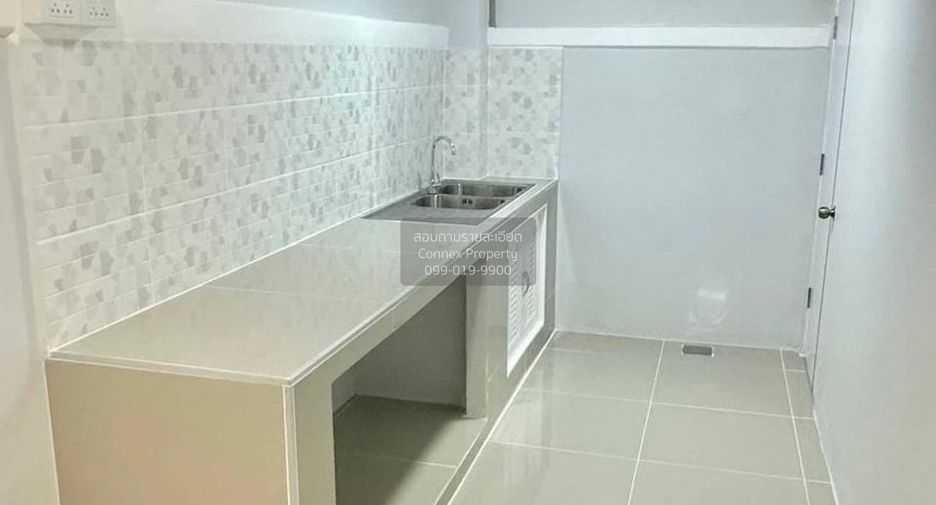 Reihenhaus zum Kauf mit 3 Zimmer in Bang Bua Thong, Nonthaburi