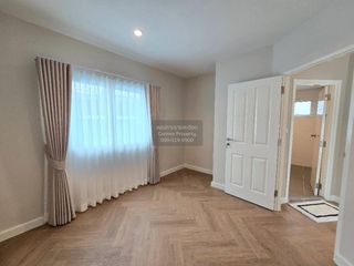 For sale 3 ベッドルーム house in Mueang Pathum Thani, Pathum Thani