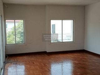 À vendre 3 chambres maison à Lat Krabang, Bangkok