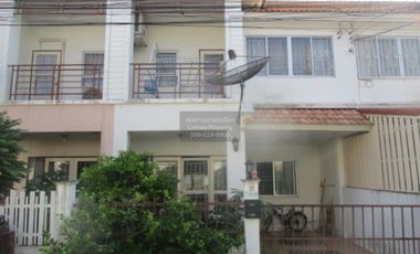 Casa adosada en venta de 3 habitaciones en Mueang Samut Prakan, Samut Prakan