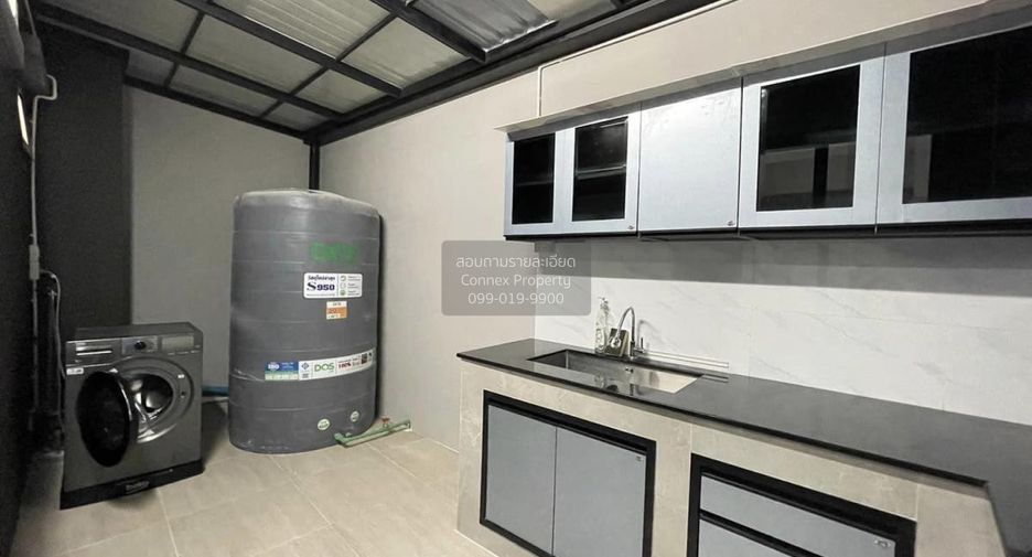 À vendre 4 chambres maison de ville à Bang Kruai, Nonthaburi