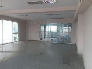 Casa adosada en venta de 3 habitaciones en Thung Khru, Bangkok