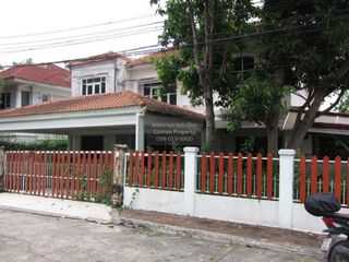 For sale 4 bedrooms house in Pak Kret, Nonthaburi