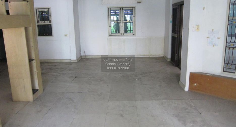 For sale 4 bedrooms house in Pak Kret, Nonthaburi