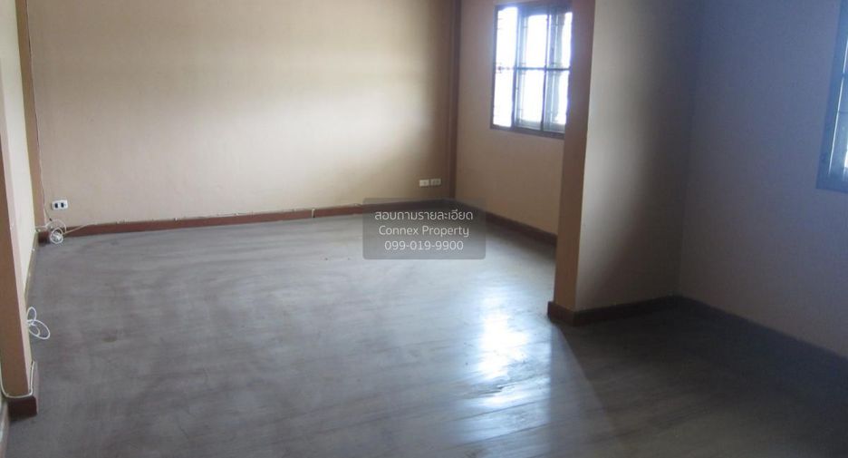 For sale 4 bedrooms house in Pak Kret, Nonthaburi