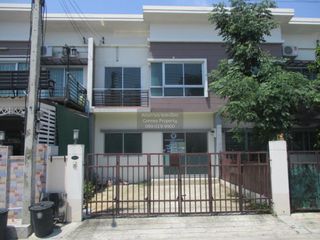 出售 3 卧室 联排别墅 在 Mueang Pathum Thani, Pathum Thani