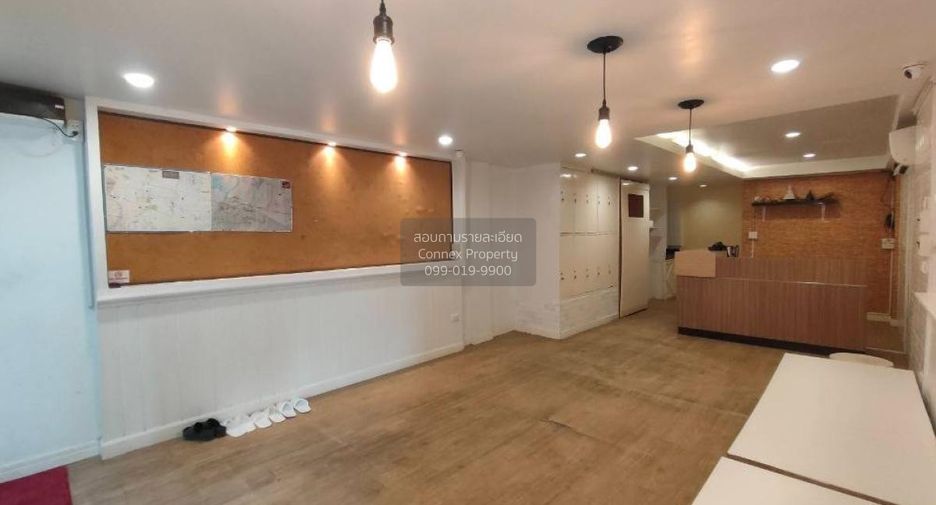 For sale 10 ベッドルーム retail Space in Bang Rak, Bangkok