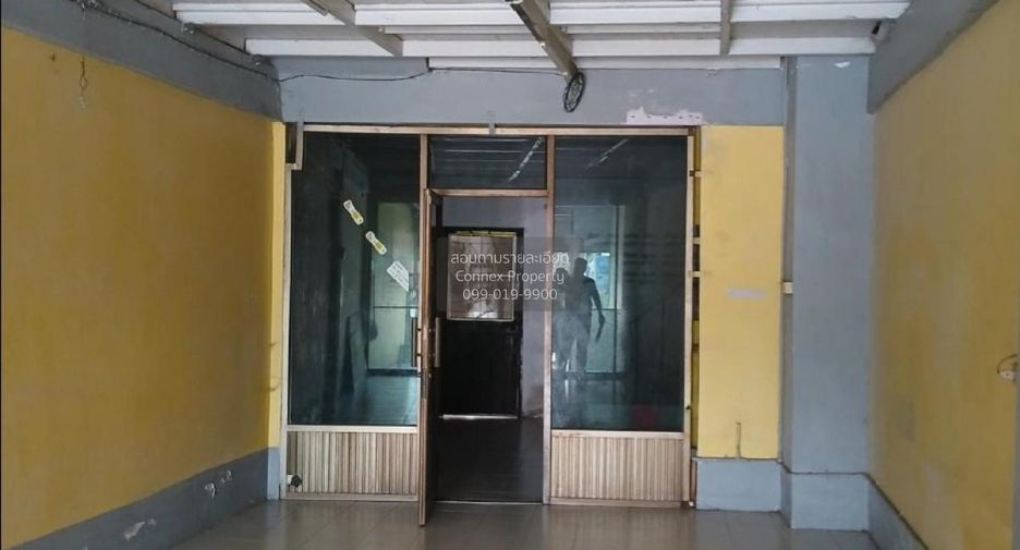 Gewerbefläche zum Kauf mit 2 Zimmer in Si Racha, Chonburi