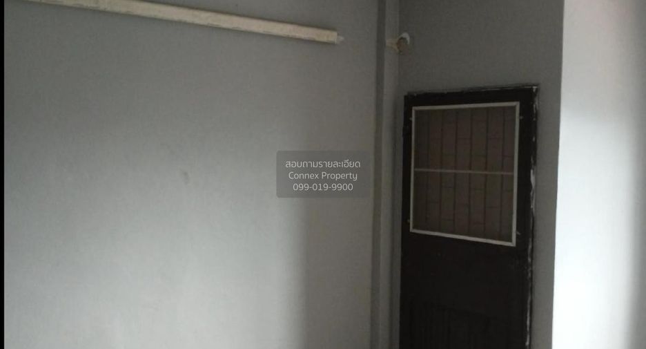 Gewerbefläche zum Kauf mit 2 Zimmer in Si Racha, Chonburi