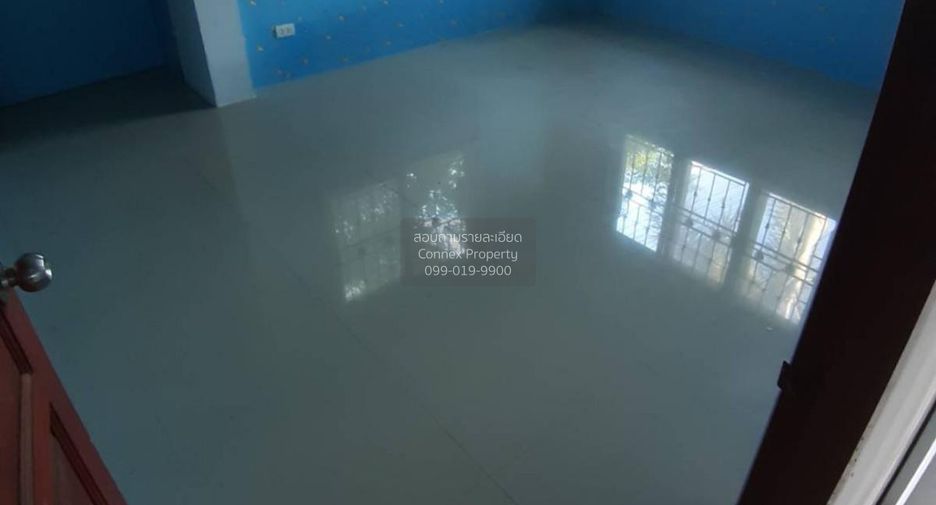 For sale 3 bedrooms house in Si Racha, Chonburi