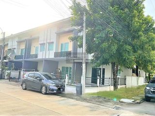 出售 3 卧室 联排别墅 在 Sai Mai, 曼谷