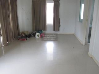 Casa en venta de 3 habitaciones en Phra Samut Chedi, Samut Prakan